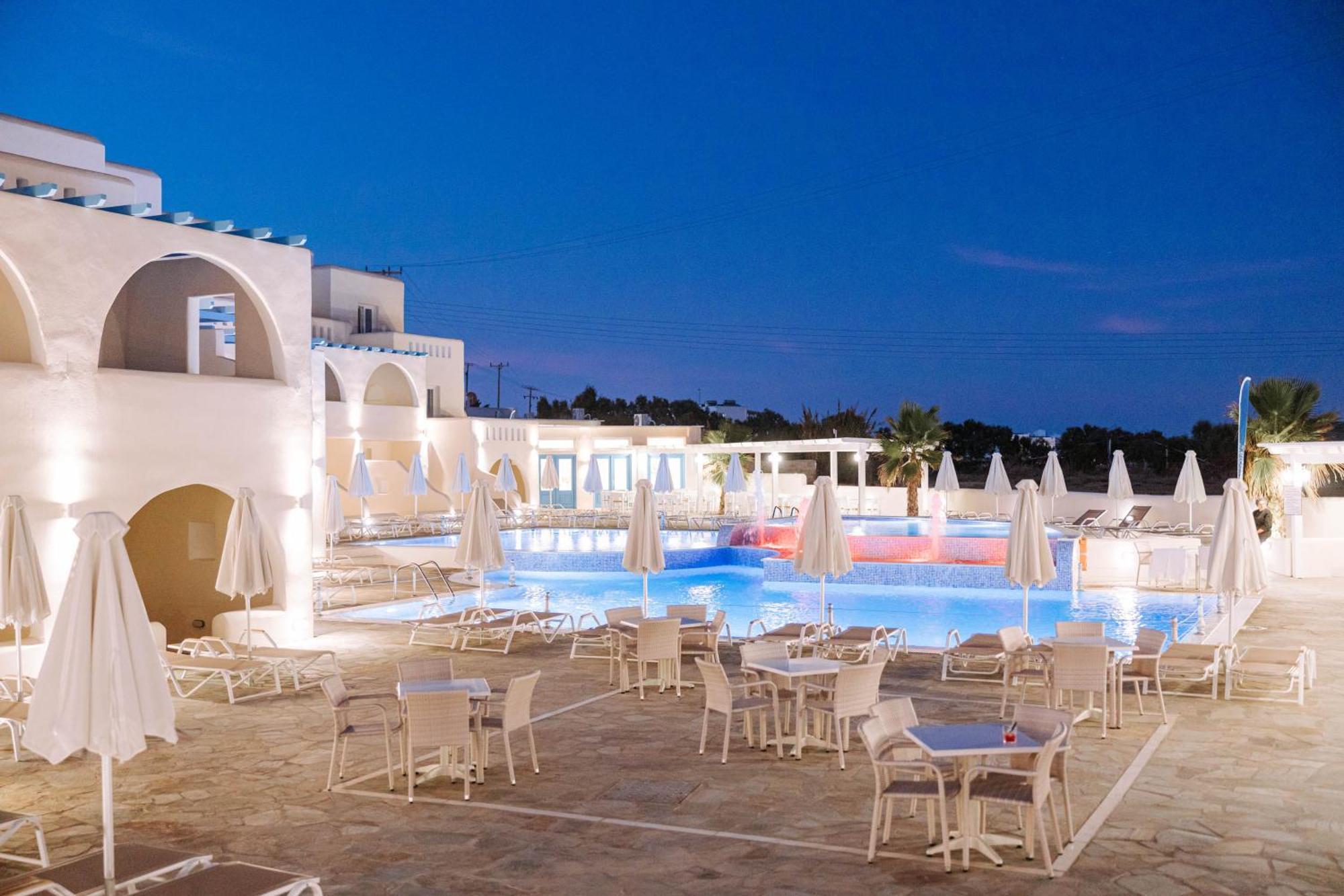 Naxian Emerald Hotel 아기오스프로코피오스 외부 사진
